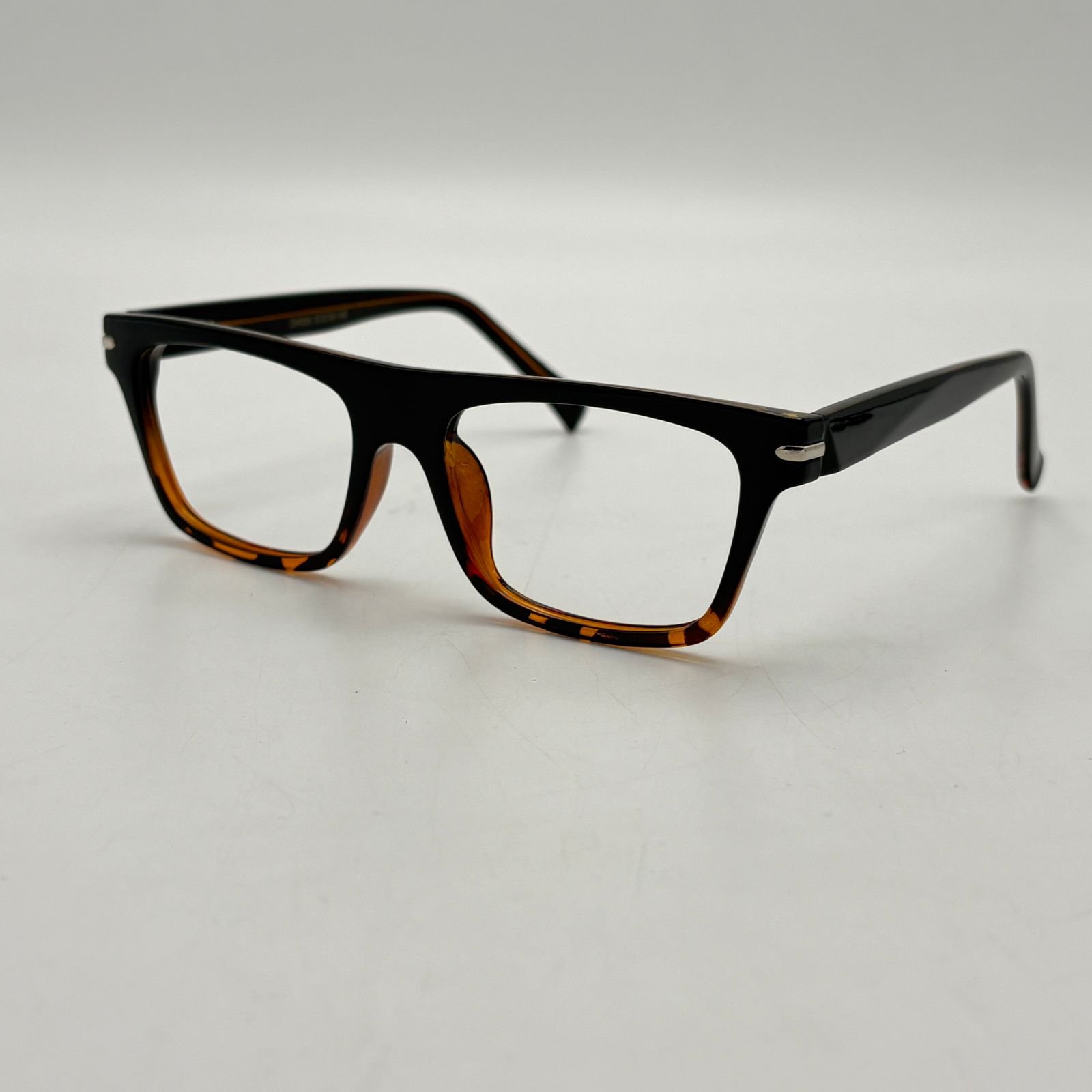 Devil Hunter (DH008) in Tortoise